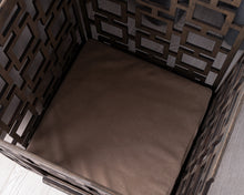 Load image into Gallery viewer, Dog crate