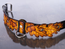 Load image into Gallery viewer, Fall Oak Collar