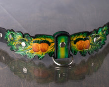 Load image into Gallery viewer, Oak Collar