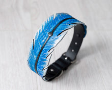 Load image into Gallery viewer, Frosty Feather Collar