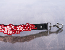 Load image into Gallery viewer, Sakura Blossom Traffic Leash