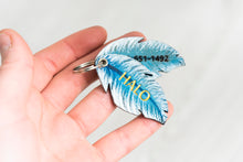 Cargue la imagen en el visor de la galería, Etiqueta de identificación de pluma de ángel