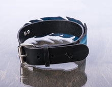 Load image into Gallery viewer, Feather Collar