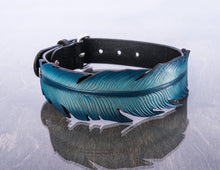 Load image into Gallery viewer, Feather Collar