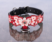 Load image into Gallery viewer, Sakura Blossom Collar