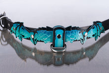 Cargue la imagen en el visor de la galería, Teal Dragon Collar
