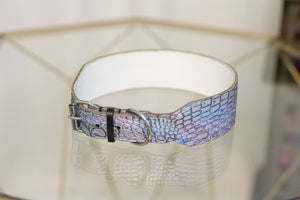 Pearlescent Scales Collar